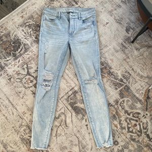 American Eagle distressed skinny jeans